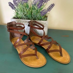 Women’s sandals, Blowfish, Size 6, Brown